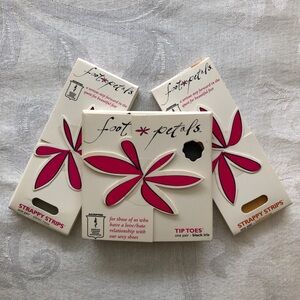 NIB Foot Petals Bundle Tip Toes (1 Pair) Strappy Strips (2 Pair) Foot Protectors